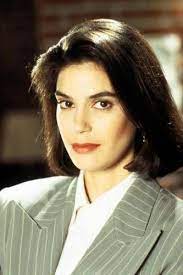 The Best Hairstyles From 90s Tv Shows Teri Hatcher Terri Hatcher 90s Tv Shows