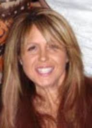 Maureen Holden's Instagram, Twitter & Facebook