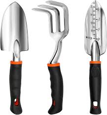 Head 8 l x 1 w, total length 15.5, 0.5 lbs. Amazon Com Tyhjoy Garden Tool Set 3 Pack Garden Shovel Heavy Duty Aluminum Garden Transplant Trowel Cultivator Hand Rake Shovels Hand Tools For Gardening Patio Lawn Garden