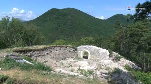 48.3857921.6393816 ruins of castle of sátoraljaújhely (sátoraljaújhelyi vár romjai), várhegy. Folytatodik Az Ujhelyi Var Feltarasa Youtube
