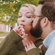 Amber Damiani and Spencer Thomakos' Wedding Website