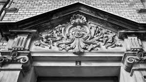 Gymnasium am schloss is a company registered in germany. Theater Cabaret Landeshauptstadt Saarbrucken