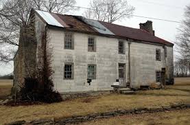 Pin By Sarah De Melo On Abandoned Abandoned Houses Abandoned Buildings Old Country Churches