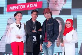 Assalamualaikum & salam sejahtera gais. Siapakah Protege Pilihan Tomok Akim Black Dan Hazama Selebriti Online