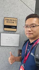 上课ing～！ EPL 是什么？ 就是ELITE PREMIER LEADER！  今天，如果一个人想加入寿险业，基本上每家寿险公司都会有自己的新代理Bonus，配套！五花八门咯！ 但在Further Leader 这一块（据我所知）  目前在业界里，AIA 是唯一一家提供“Bonus- ” ，配套，专业训练给未来领导的 ...