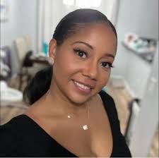 I need help with my rdls I feel like I'm not feeling anything but also I  feel like I'm not doing the from correct. I help with reverse lunges I feel  like