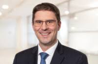 Katzen-Doppel, unterhaltsame Tiefgründigkeit und die Hoffnung des Jubilars 