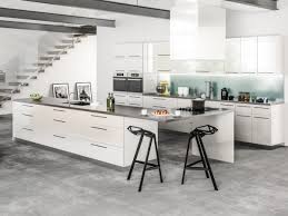 Contemporary all white kitchen with metro tiles. Best White Kitchen Ideas Photos Of Modern White Kitchen White Gloss Kitchen Cabinet