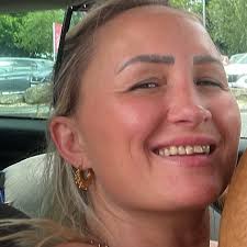 Fundraiser by Hannah Groves : Michelle Randall's funeral service