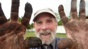 Exposição “Vida por Trás da Arte” do artista plástico Sandro Almeida até o  dia 25 de setembro no PátioMix » Teixeira News