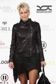 sarah connor pixie hubsche frau promis sarah connor