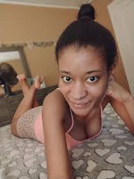 Eg3G7Xy6QDC5b7R - Twitter Profile | Sotwe