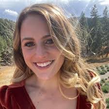 Erika Ainslie's Instagram, Twitter & Facebook