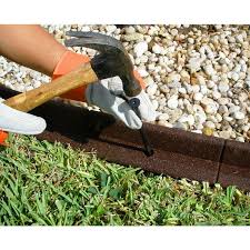 Vigoro Ecoborder 4 Ft Green Rubber Landscape Edging 6 Pack Ecobrd Grn 6pk The Home Depot In 2020 Landscape Edging Backyard Landscaping Mulch Landscaping