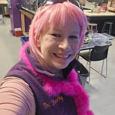 Front door stained glass patterns with PNW themes?