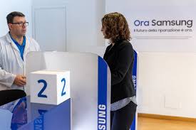 Ancora una volta la società si è riconfermata la numero uno anche sull'assistenza. L Assistenza Samsung In Italia Si Arricchisce Dei Nuovi Servizi Smart Repair E Ora Samsung