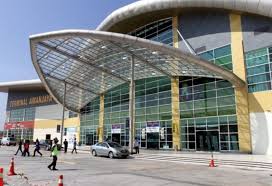 The shuttle bus drivers aren't helpful and only shout at you in their local language. Amanjaya Bus Terminal Expressbusmalaysia Com