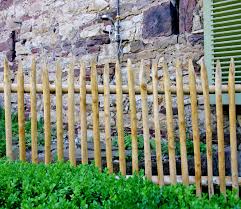 Staketenzaun Lattenzaun Aus Kastanienholz Naturgarten Dekorative Gartenzaune Zaun