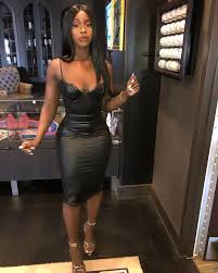 Dresses Birthday Outfit Ideas 2020 Jujuzaina On Instagram Dress Knowstyle In 2020 Trendy Fashion Women Fashion Clothes Women Fashion