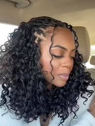 I'm looking for a braider that can accomplish any one of these styles (boho  knotless shoulder length, short french curls, short boho locs) and has  availability after 5PM