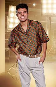 'naast lukas waren er nog vijf andere kandidaten in de finale: Lucas 20 Zou Gaan Studeren In Boston Maar Kwam Door Corona Bij The Voice Terecht En Is Nu Topfavoriet Topverhalen Utrecht Ad Nl