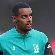 Schools football: St Helens storm home in seven goal thrillers