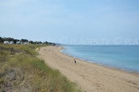 Set in dolus d'oléron, 2.1 km from grande plage, les naiades offers accommodation with free bikes, free private parking, a seasonal outdoor swimming beach hotels that guests love in island of oleron. Plages A Oleron Les Differents Villages De L Ile D Oleron Carte Avis Et Photos