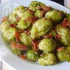 Choux De Bruxelles A L Ail Et Au Bacon Idee Recette Choux De Bruxelles Alimentation