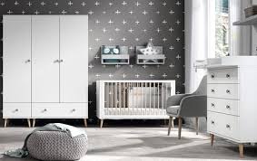 Los niños precisan que tengamos en cuenta aspectos importantes al realizar una decoración de cuartos infantiles 2017 apropiada y segura. Habitaciones Infantiles Para Bebes Y Ninos Claves Trucos E Ideas De Decoracion