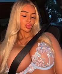 Ellie Mae - Fleshbot