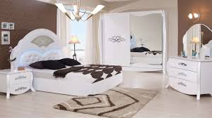 2021 en son moda yatak odası modellerini ister internet sitemizden online , isterseniz mağazamıza gelerek inceleyebilirsiniz. Avangard Yatak Odasi Avangard Mobilya Modelleri Yatak Tasarimlari Yatak Odasi Takimi Yatak Odasi Tasarimlari