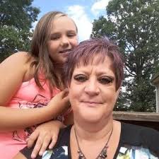 Shaina Dandridge (@ShainaDandridg2)