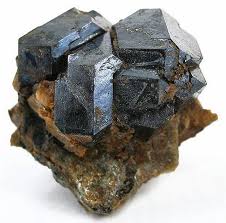 Top Radioactive Minerals Occurrence And Identification Minerals Crystals Stones Minerals And Gemstones Mineral Stone