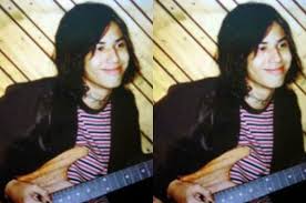 verse g d terlelap dalam belaianmu. Nostalgia Yuk Sama Lagunya Galang Rambu Anarki Anak Iwan Fals Yang Meninggal Di Usia 15 Tahun