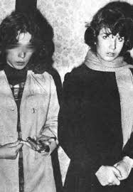 İşte seda'nin gençli̇k formülü vücut yaşım 20. Doganay D ×'×˜×•×•×™×˜×¨ Drerolkose Genclik Donemlerinde Evden Kacan Kizlardan Ayfer Gursacer Seda Sayan Adiyla Yildiz Olma Hayallerine Kavustu Http T Co Nxn7ywu7