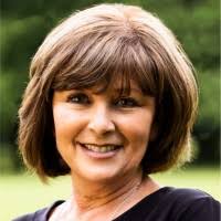 70+ "Tina Simons" profiles