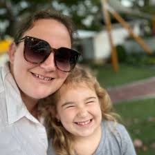 Are there affordable apartments available for rent in the Clinton area for  a female in her 60's with a budget of $1000?