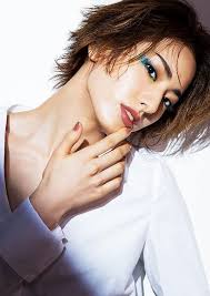 今天9月26日起寶塚SKY STAGE頻道免費開放5天花月雪星宙5組TOP  STAR輪流一天佔領放送日今天是花組柚香光再加上WOWOW今天首播「花より男子」（流星花園） 今天可說是柚香光日✨