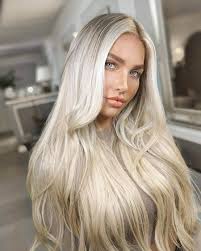 1 x 8 inch wefts 1 x 7 inch wefts 2 x 6 inch 12 Seamless Deluxe 140g Clip In Hair Extensions