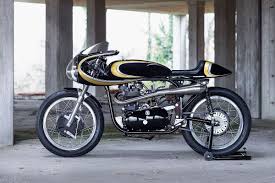 six fifty stile triton cafe racer return of the cafe racers cafe racer custom bikes bike week