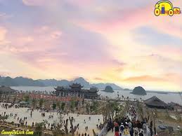 Du khách thăm viếng chùa tam chúc trong một dịp lễ. Kinh Nghiá»‡m Ä'i Chua Tam Chuc 1 Ngay Sieu Cháº¥t