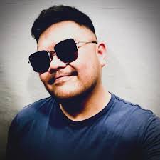 Darren Sanchez (@darrensanchezofficial) • Instagram photos and videos