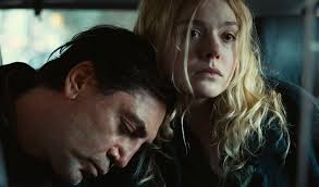 As a child actress, she appeared in several films, including babel (2006), phoebe in wonderland (2008), and somewhere (2010). Elle Fanning Lichtgestalt Mit Untiefen Filmdienst