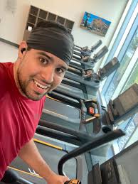 Hey folks, I just recently moved to the Charlotte area and I'm looking for  more friends. I'm 23 and looking for similar aged friends to hangout with!  I'm a professional photographer and