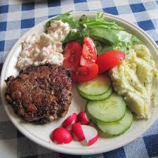 21 leftover hamburger recipes so good you should always make extra · 1. How To Make Ground Beef Burger Patties Delishably