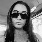 Lorraine Kruger's Instagram, Twitter & Facebook