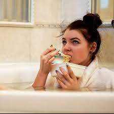 Por Que No Tengo Hambre Por La Manana Y Me Atiborro Por La Noche Hormonas Ansiedad Y Otras Causas Mujer Hoy