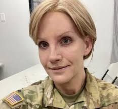 Washington plane crash: Black Hawk pilot Jo Ellis speaks out after being  wrongly named in fatal collision
