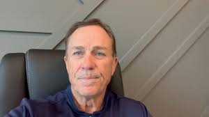 We made contact! She texted back shortly after the livestream ended and  said she was available! Phew! So cool to get to connect with her. Congrats  again, Claudia!!!