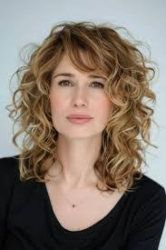 Jeanie Harrell's Instagram, Twitter & Facebook